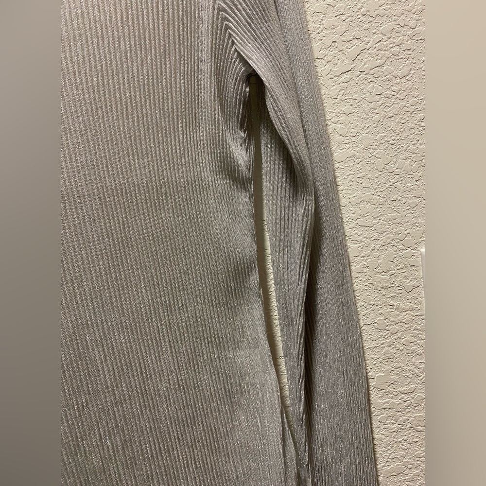 Sheer Long Sleeve Top - Picture 6 of 8